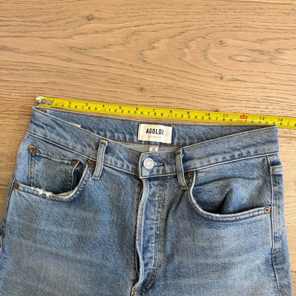 Agolde Riley High Rise Straight Crop Distressed Jeans - Picture 9 of 13